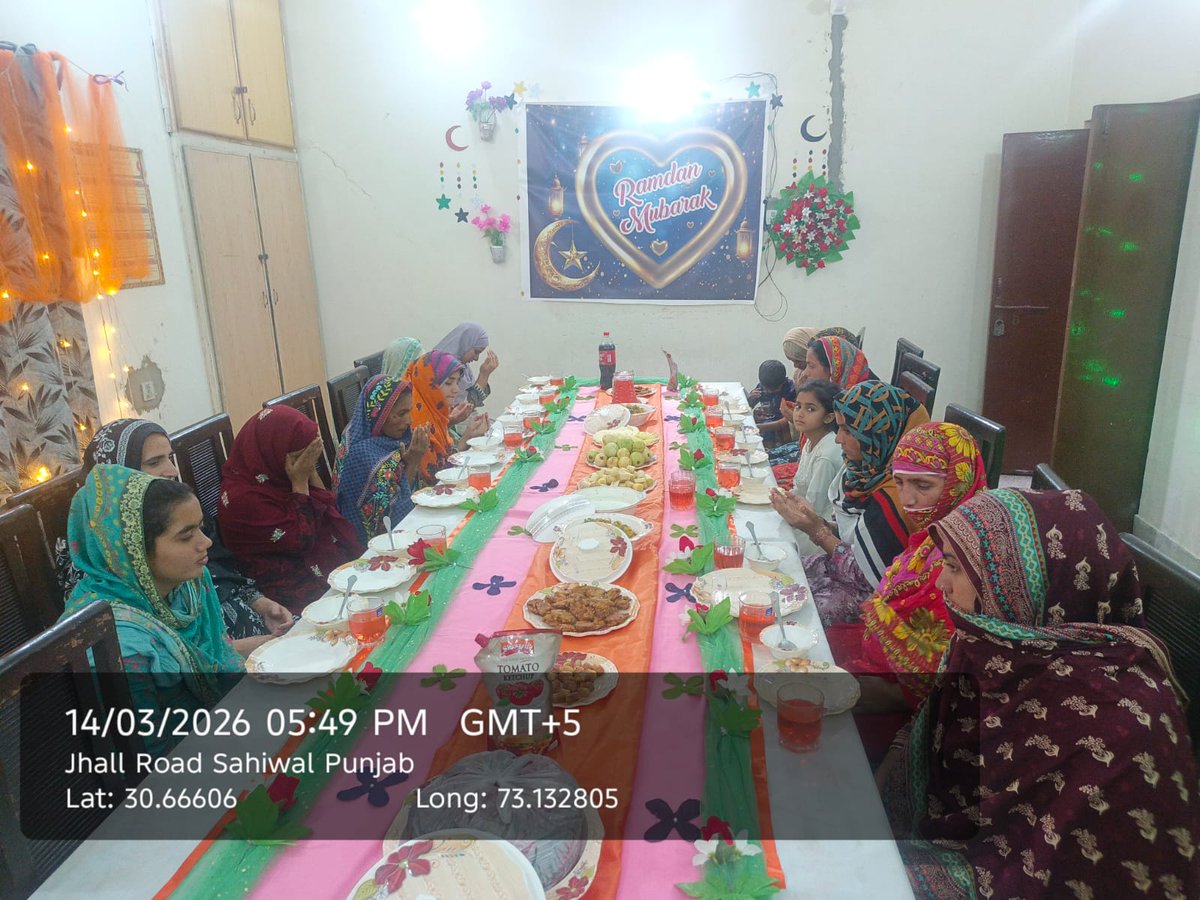 social_punjab's tweet image. محکمہ کے زیرِ انتظام اداروں میں مقیم بچوں، خواتین اور بزرگوں کے لیے آج افطار کے بہترین انتظامات کیے گئے۔ افطار کے وقت مقیم افراد کو صاف ستھرے ماحول میں معیاری اشیائے افطار فراہم کی گئیں.
#SohailShaukatButt #SocialWelfareDepartment #ramadan2026 #secretarysocialwelfare