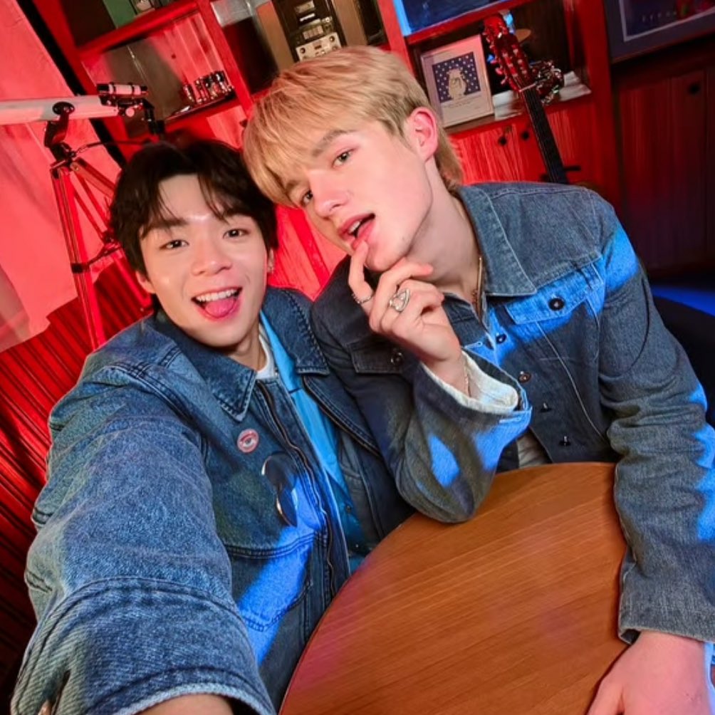 Gsnowow's tweet image. ไอเลิฟซัมซุง ไอเลิฟตี๋แหม่ม 🩷🩷
#GalaxyS26Ultra
#พีเจเลออน
#PJLEON