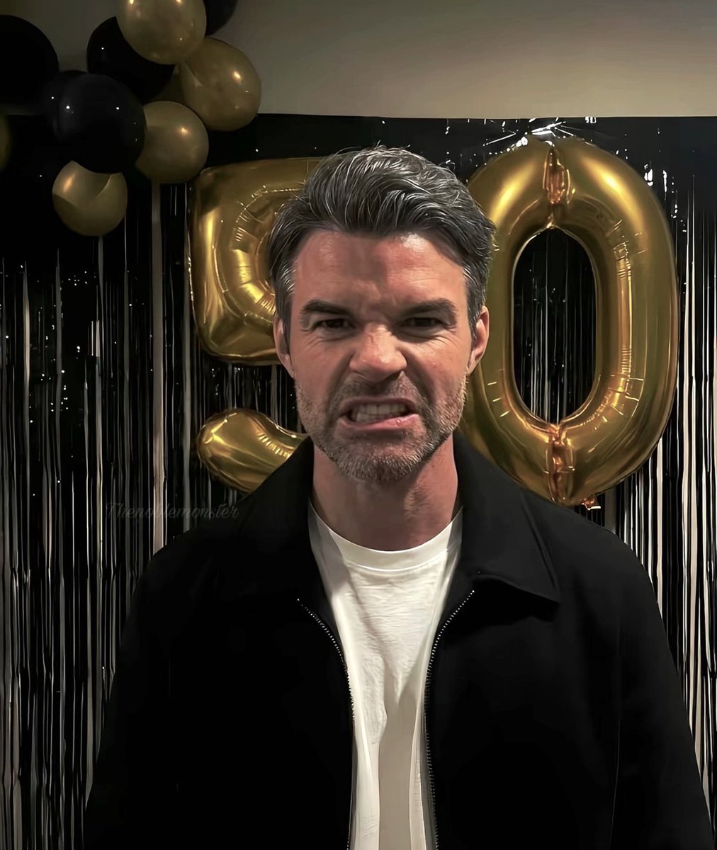 #ᴍɪᴋᴀᴇʟsᴏɴ

“Happy Birthday to myself. I will impregnate some people today.”