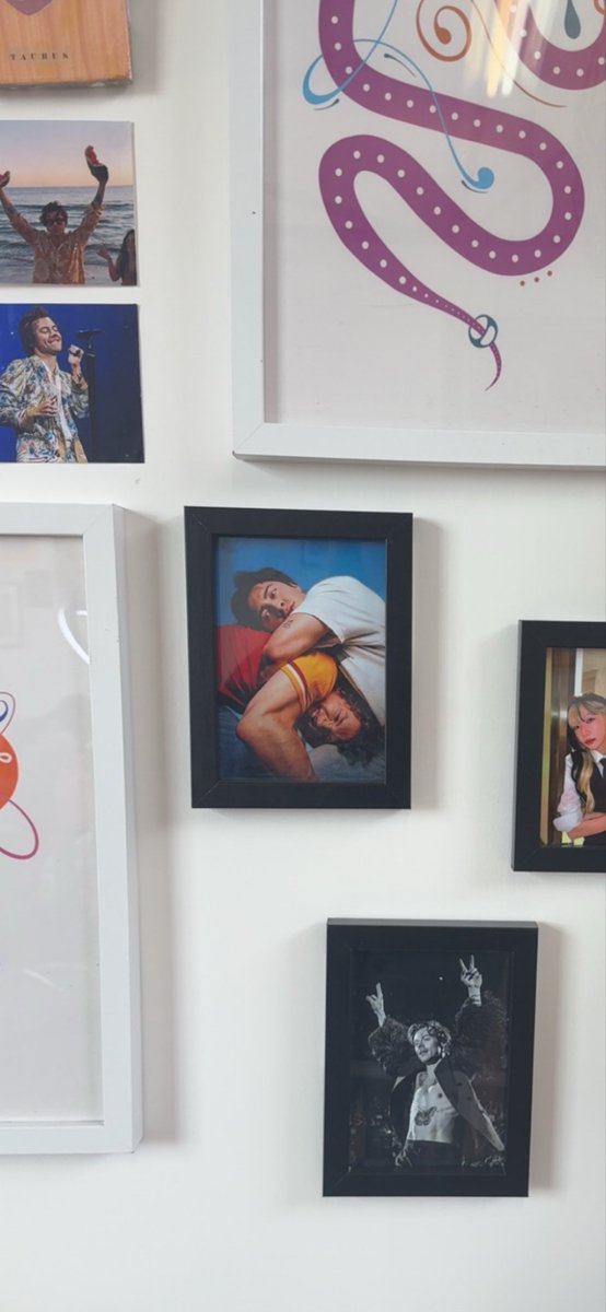urdadsgfbtw's tweet photo. my men irl 🥰 #threesome https://t.co/deUPTdnWHU