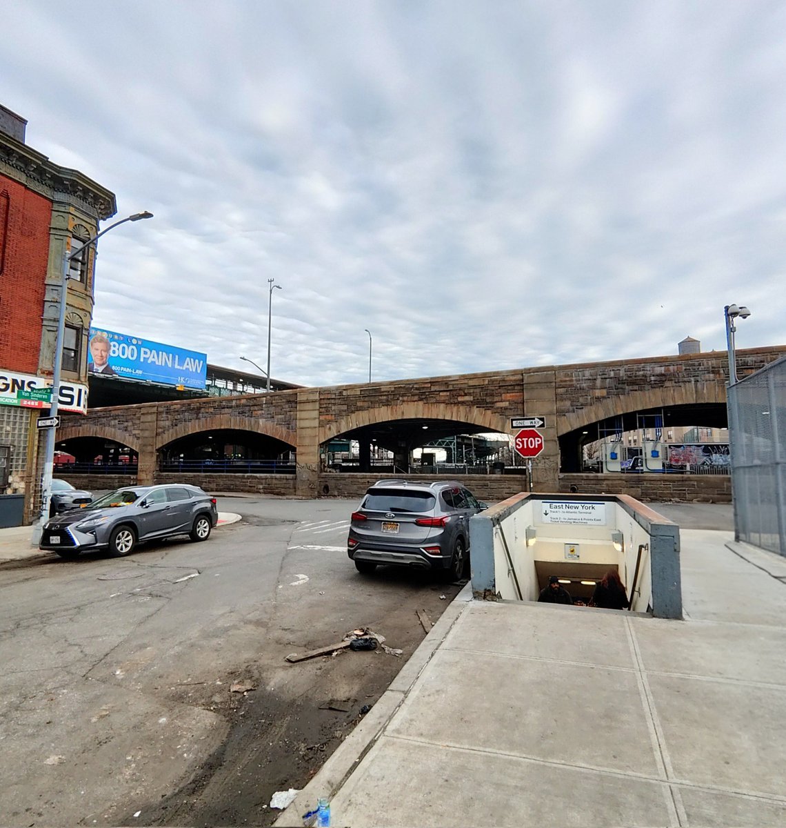 John R. Ross tweet media