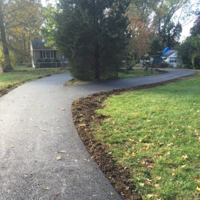 RJ & Sons Paving tweet media