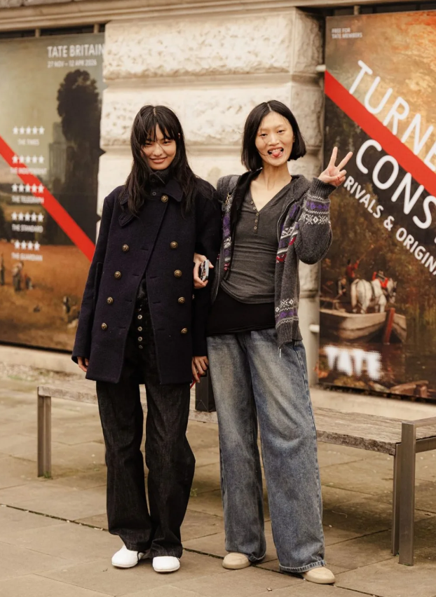 gatherroyale's tweet image. More from London Fashion Week  

#Oscars2026 #Londonfashionweek #London
instagram.com/p/DVJMPJyigFi/…
=