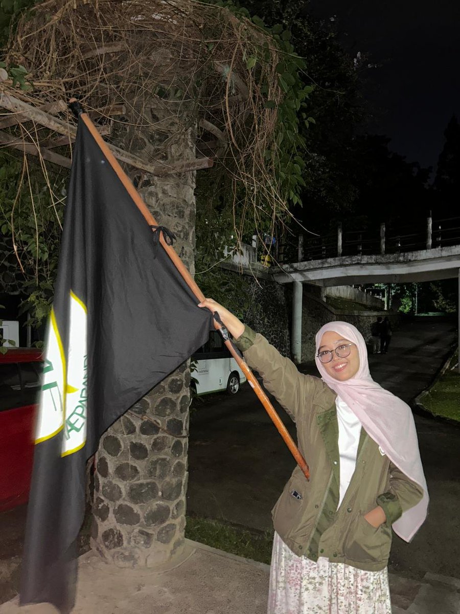 sal bukan priadi 👩‍🔬📚💥 tweet media