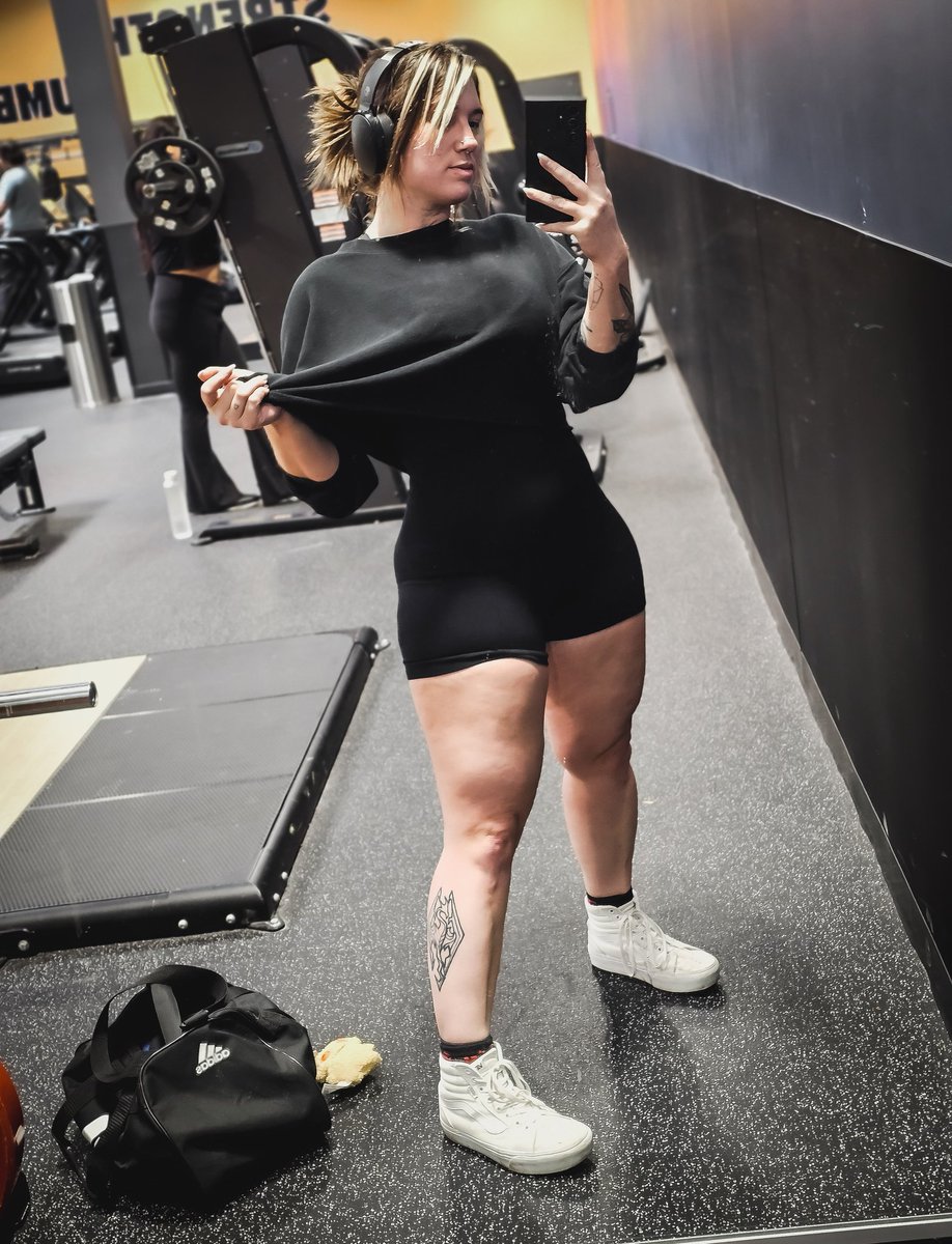 IceRocker tweet media