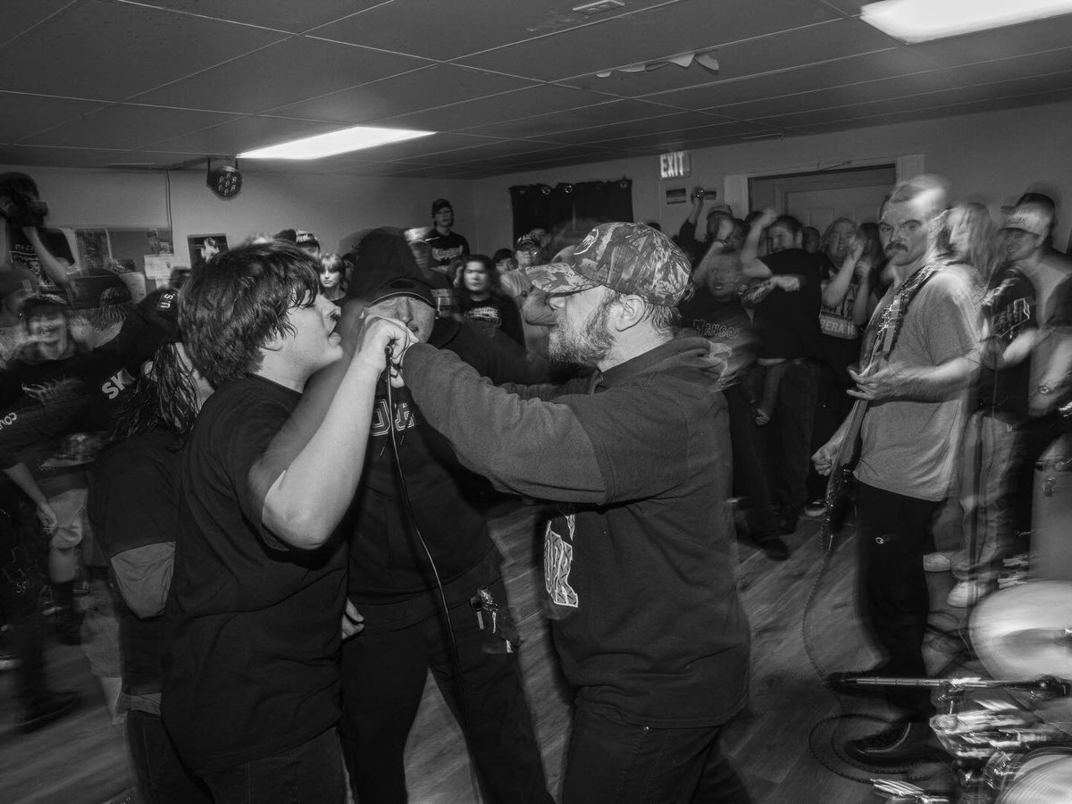 Shuttlecock tweet media