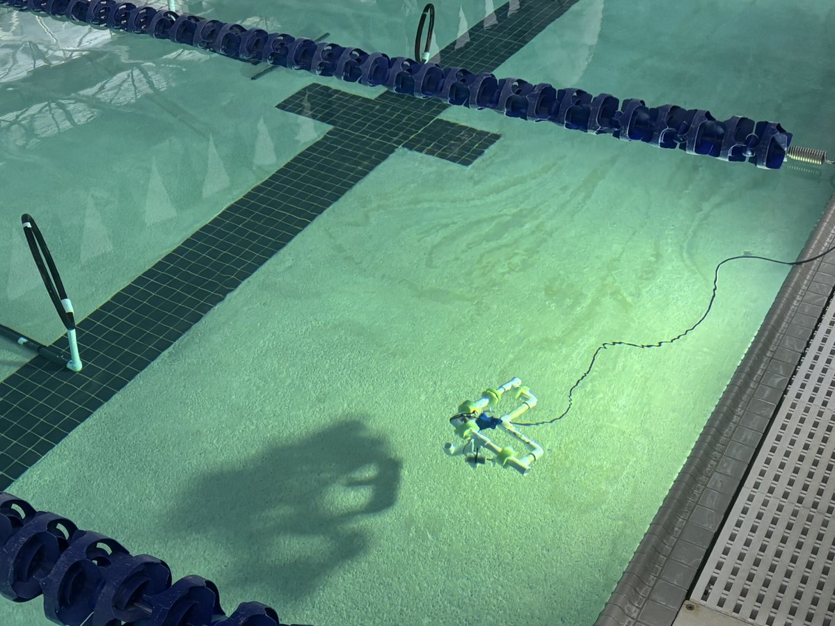 PWCS Aquatics Center tweet media