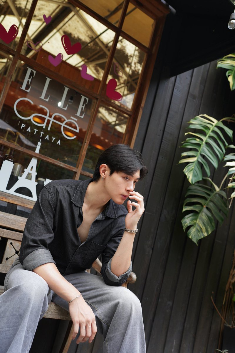 TOP JARUKIT tweet media