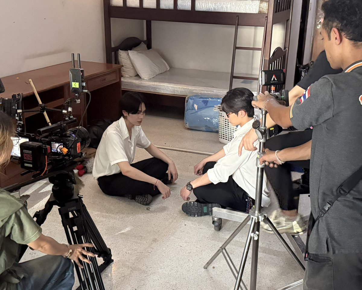 domedingdong's tweet photo. ☁️☀️
#LoveYouTeacherSeriesEP1 https://t.co/z1R8EFWUdR
