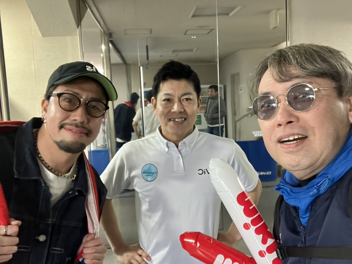 全日の神戸会場で会った方々♪

#原田浩平
#水上玄太
#エスポラーダ北海道