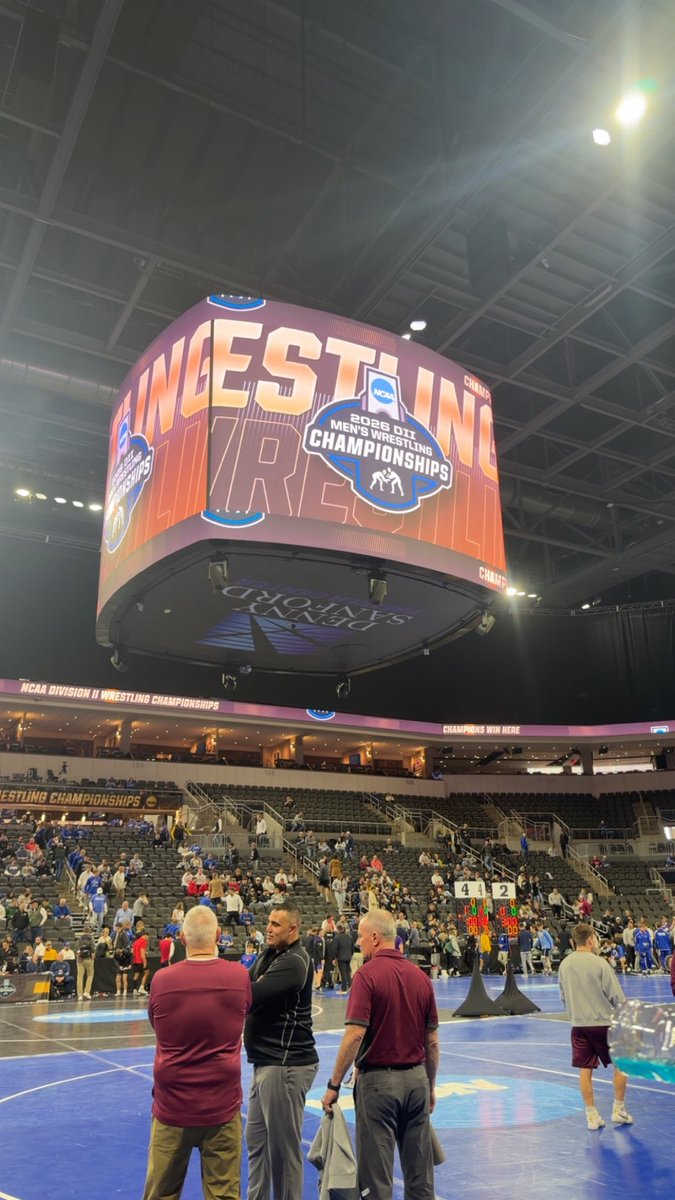 Luke Groth tweet media