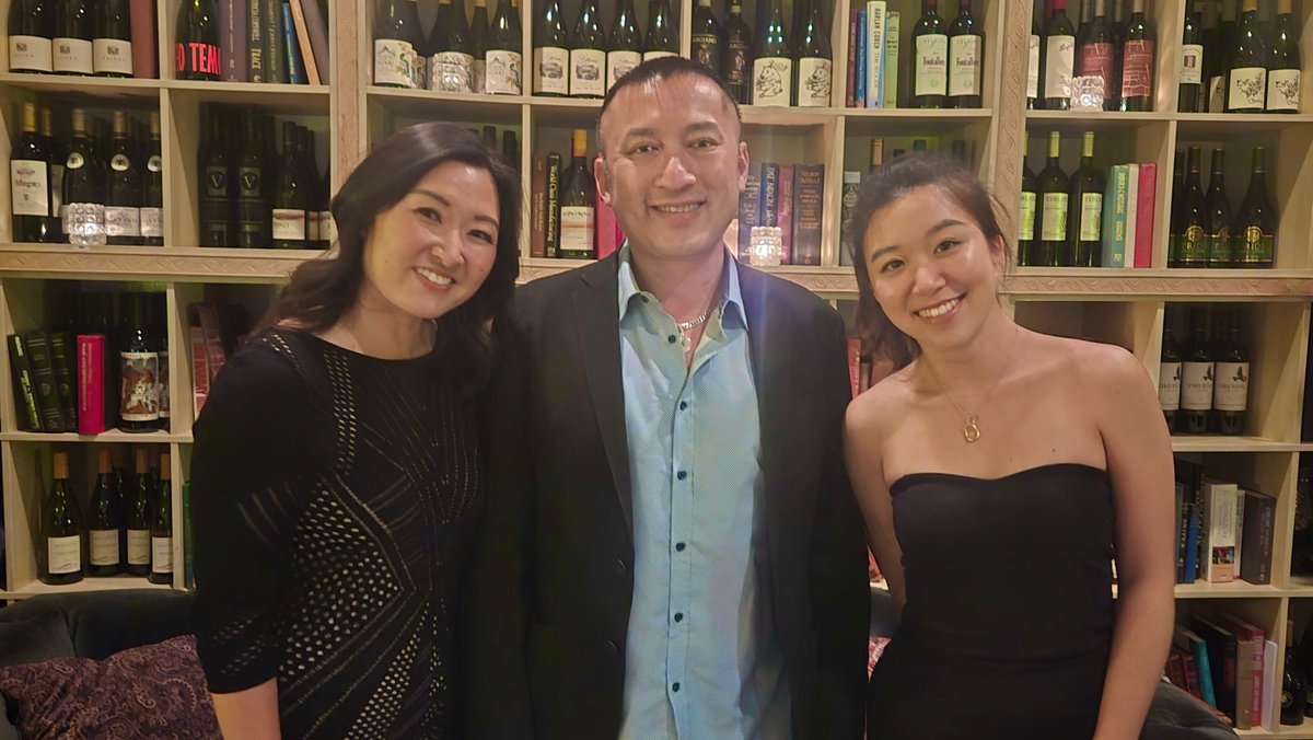 Huang Ruo tweet media