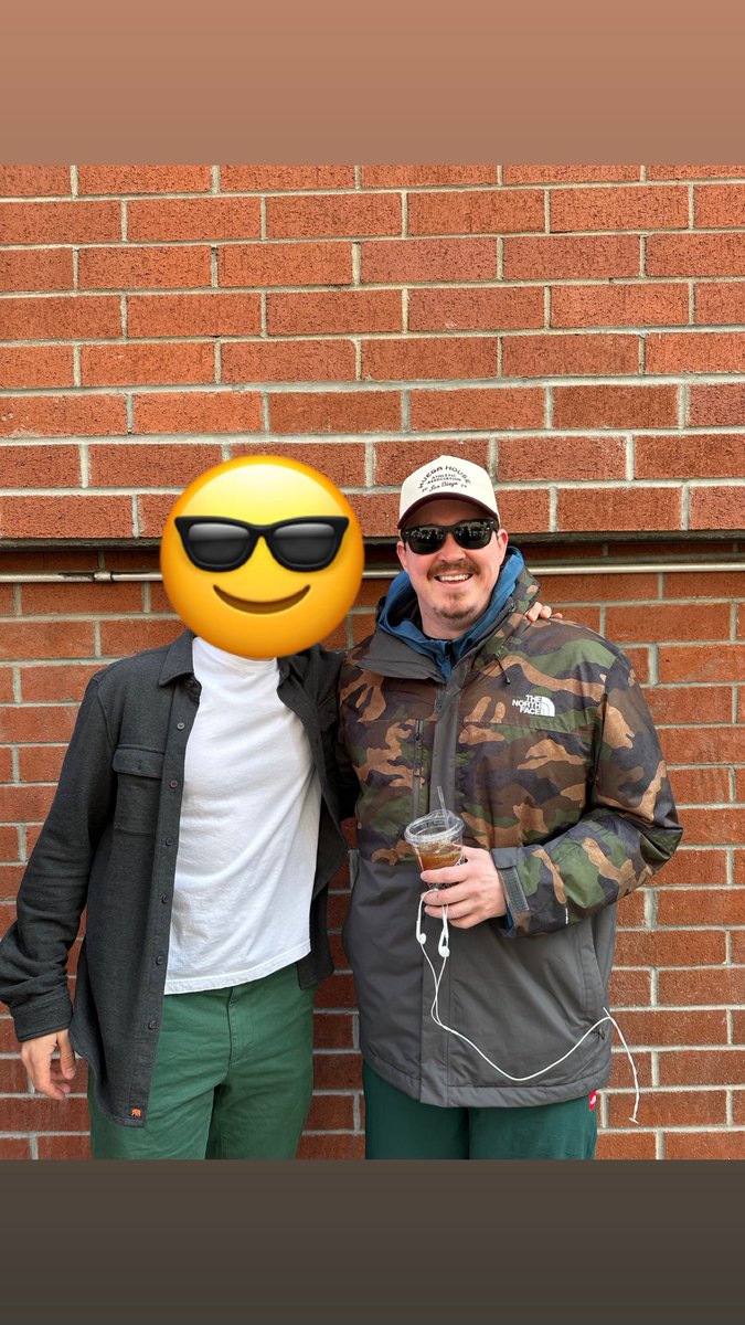 Young Urban Professional tweet media