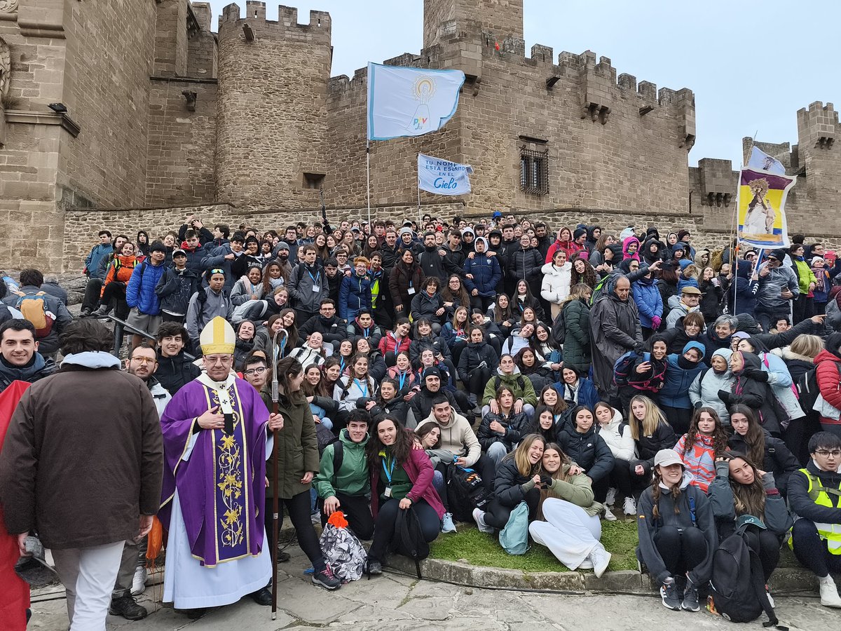 Iglesia Navarra tweet media