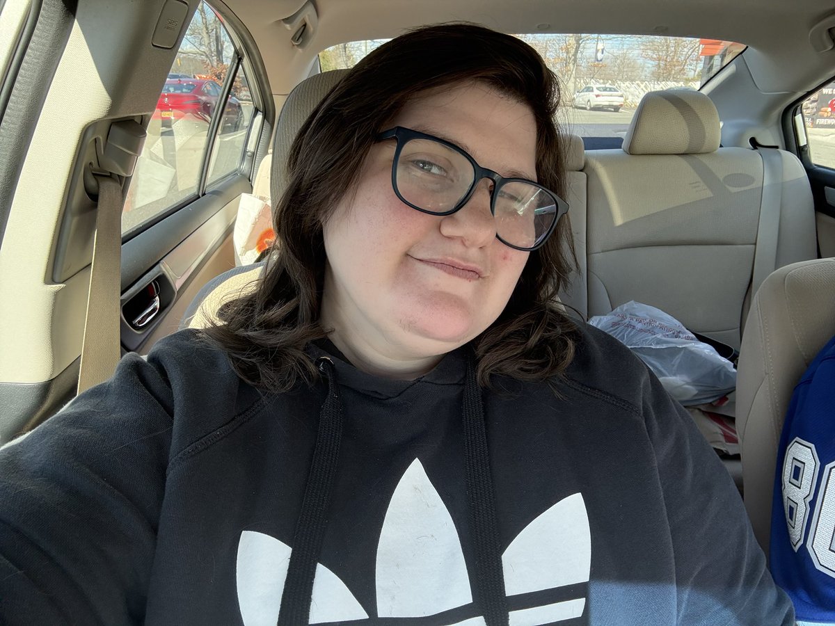 Lyla ᖭི༏ᖫྀ tweet media