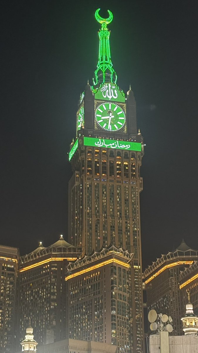 ..حسنن tweet media