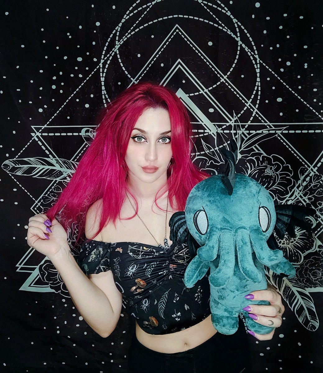 VampireFreaks.com tweet media