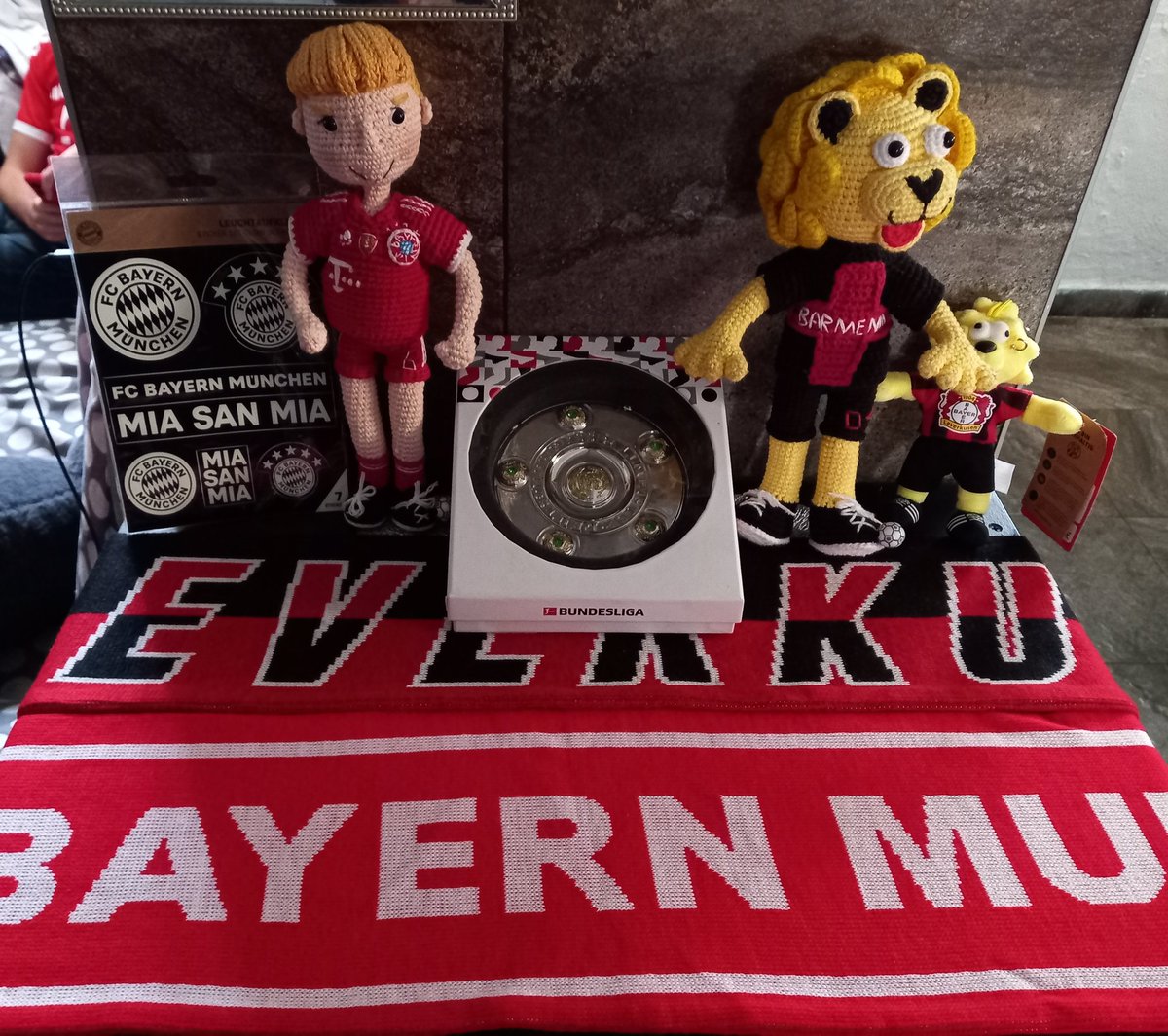 Bayer 04 Leverkusen MX 🔴⚫🇲🇽🦁1️⃣9️⃣0️⃣4️⃣ tweet media