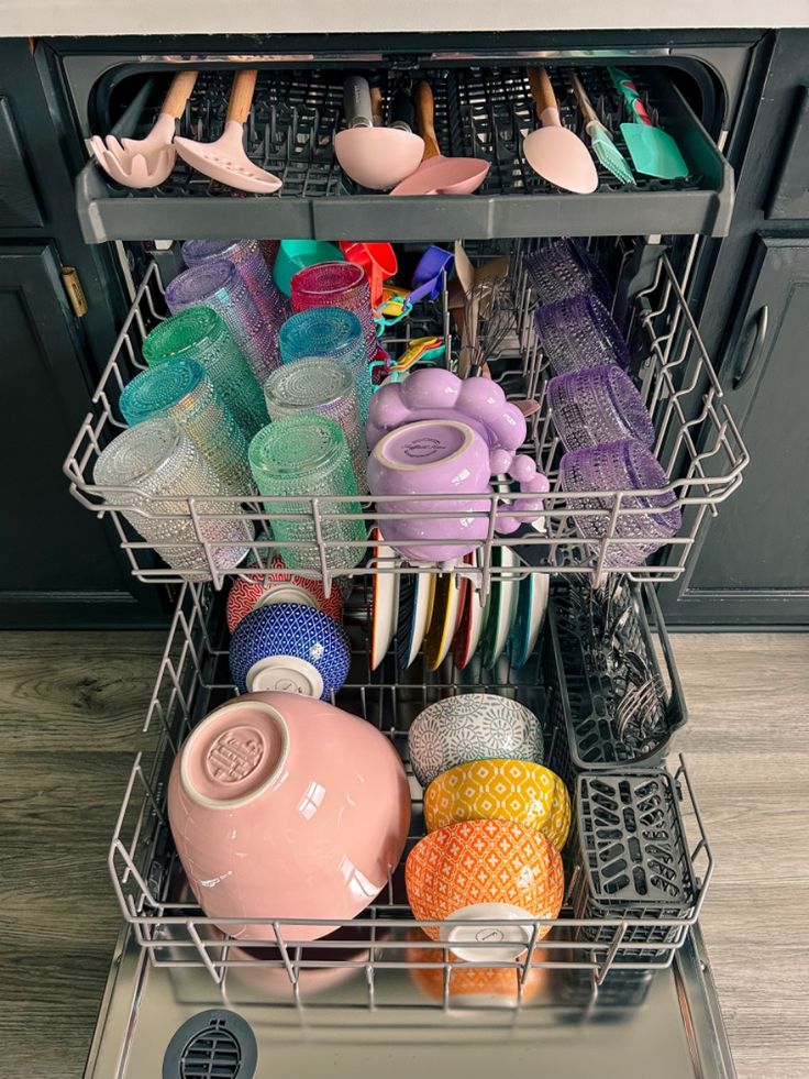 فَ🐝 tweet media