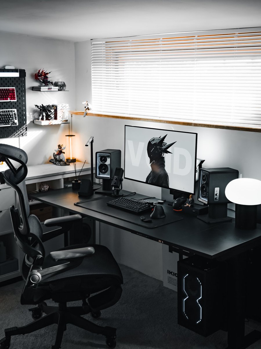 giusetup's tweet image. Saturday desk setup ✨ 
.
#desksetup
#setup