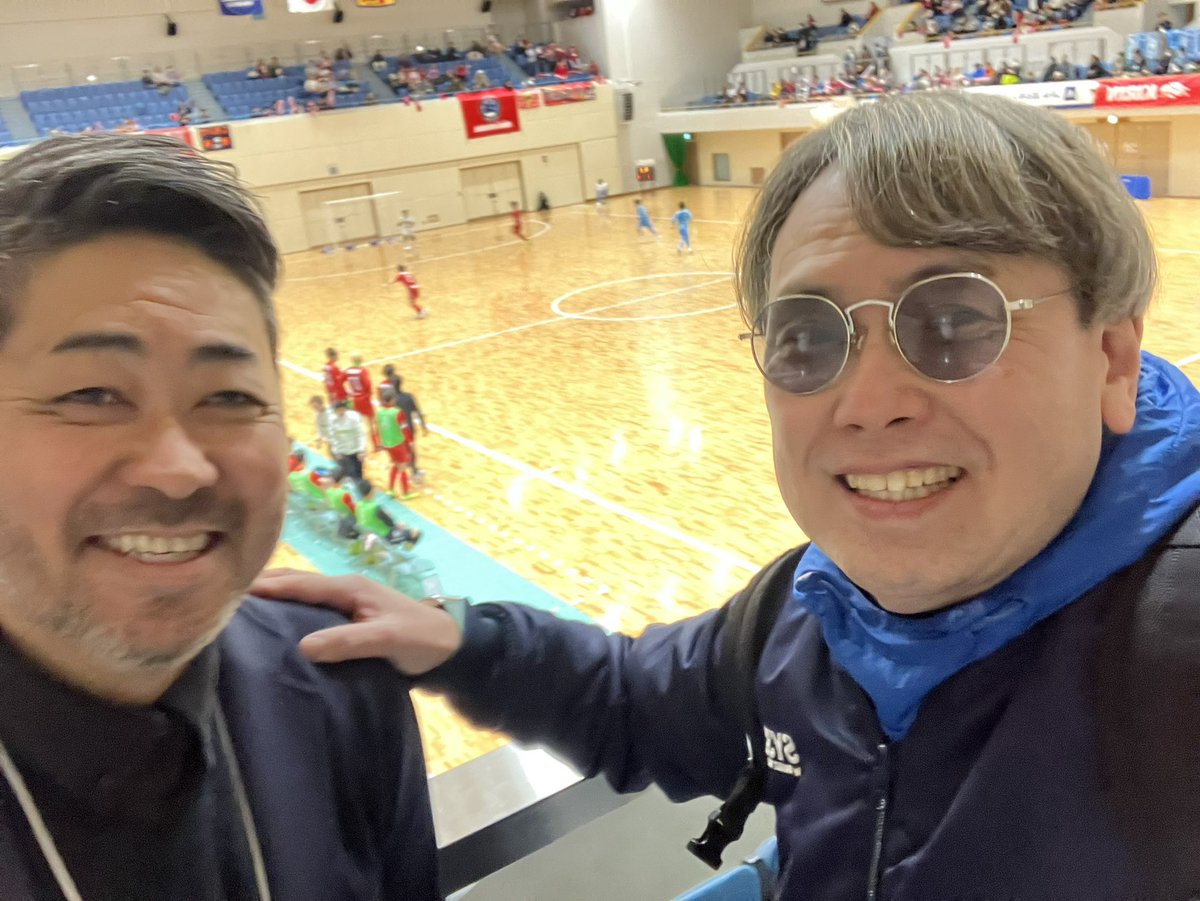 全日の神戸会場で会った方々♪

#フットサル
#フットサル日本選手権🇯🇵
#比嘉リカルド