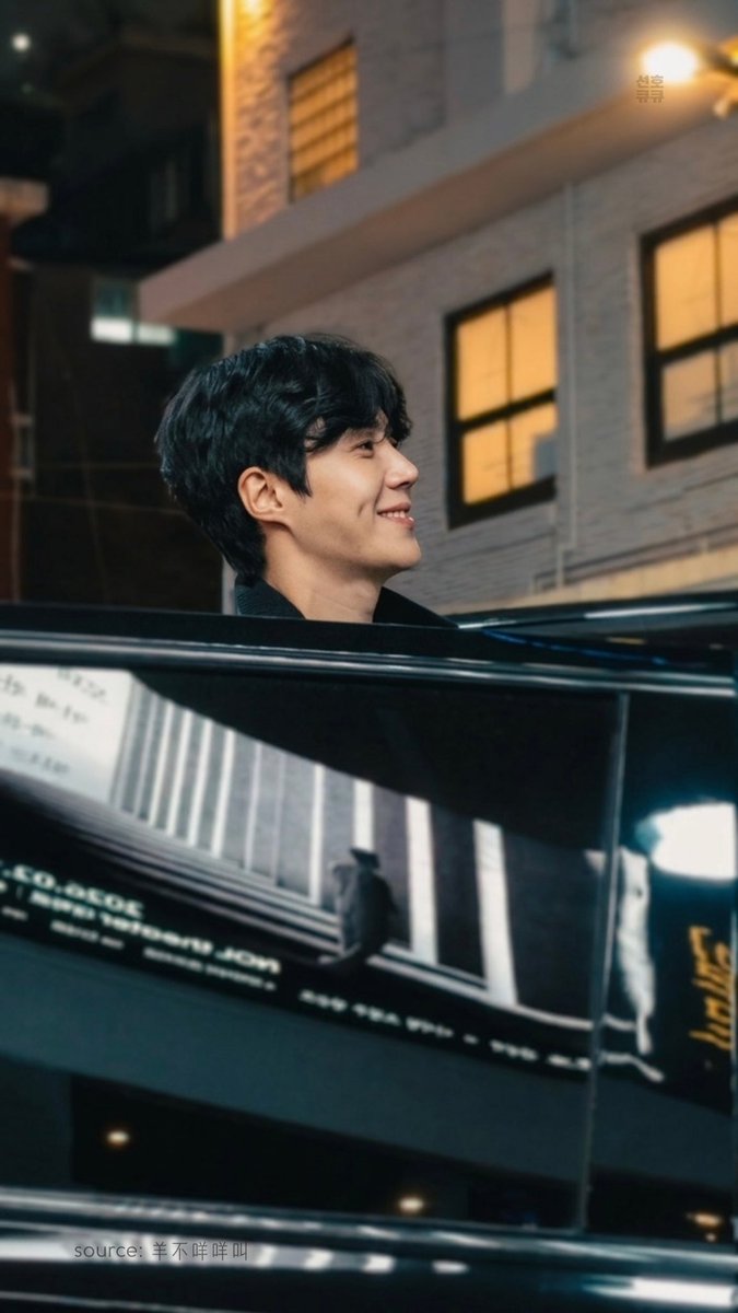 260314 #SecretPassage 
수고했어요 🫳🏻 

#KimSeonho #김선호