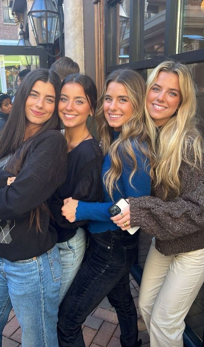 Israeli Elegance tweet media