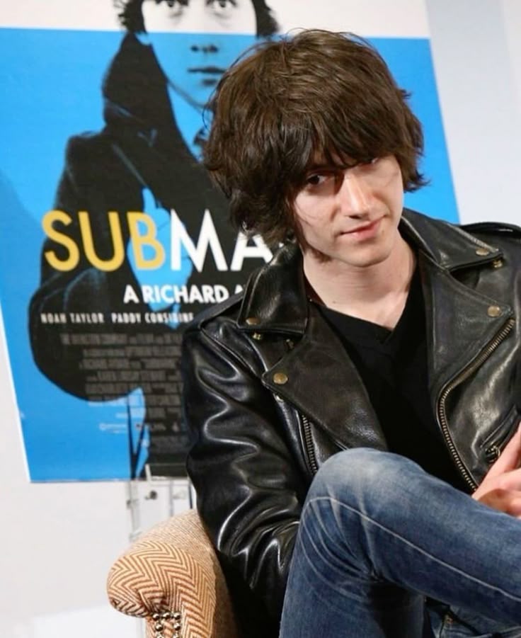 Arctic Monkeys Archive tweet media