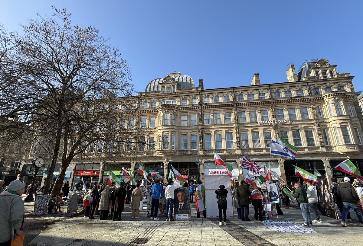 I Loves The ‘Diff tweet media