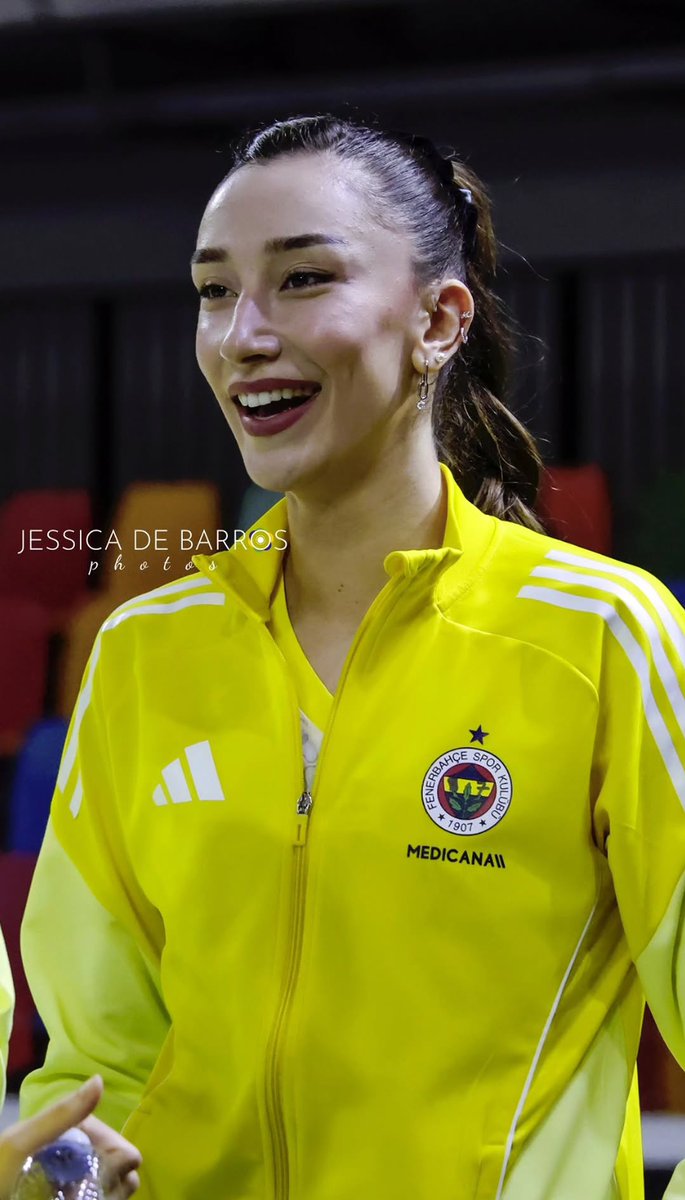 hande baladın archive tweet media