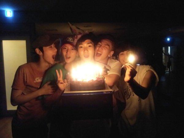 롤라팡 tweet media