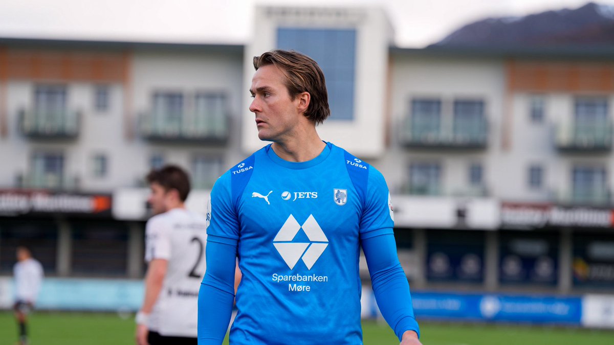 Daniel Cobo-Lone tweet media