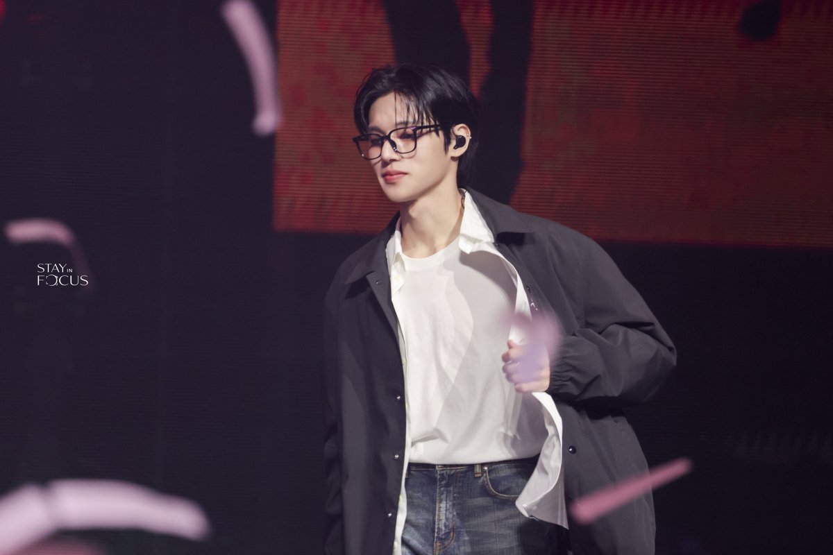 stayinfocus_jwy's tweet photo. 20260314 ATEEZ WORLD TOUR [IN YOUR FANTASY] IN MANILA HQ3P
완전 꽃미남이다ㅠㅠ

@ATEEZofficial 
#에이티즈 #ATEEZ #우영 #WOOYOUNG https://t.co/qlnosNo0CS