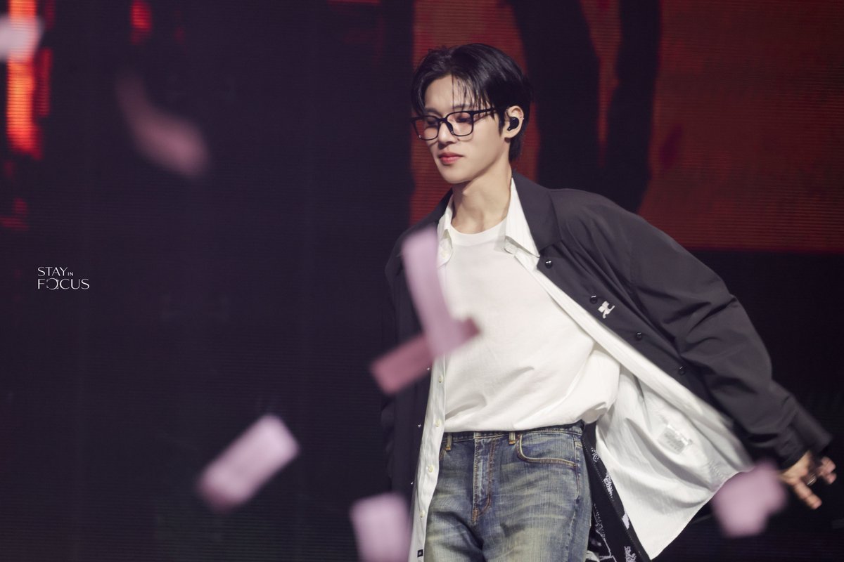 stayinfocus_jwy's tweet photo. 20260314 ATEEZ WORLD TOUR [IN YOUR FANTASY] IN MANILA HQ3P
완전 꽃미남이다ㅠㅠ

@ATEEZofficial 
#에이티즈 #ATEEZ #우영 #WOOYOUNG https://t.co/qlnosNo0CS