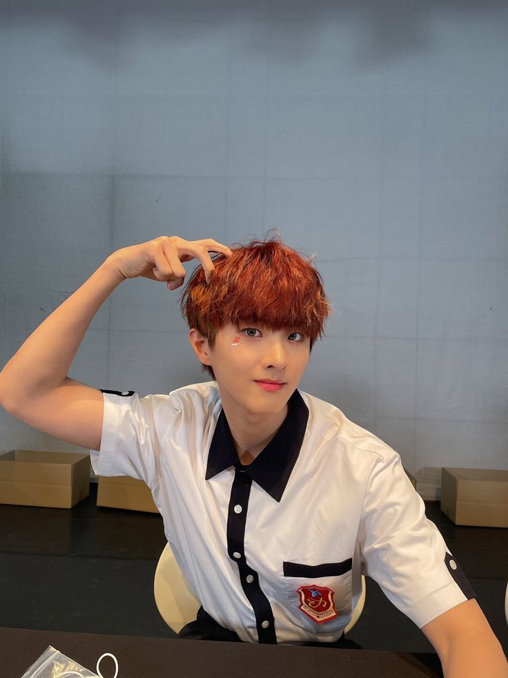 🐰🐺 tweet media