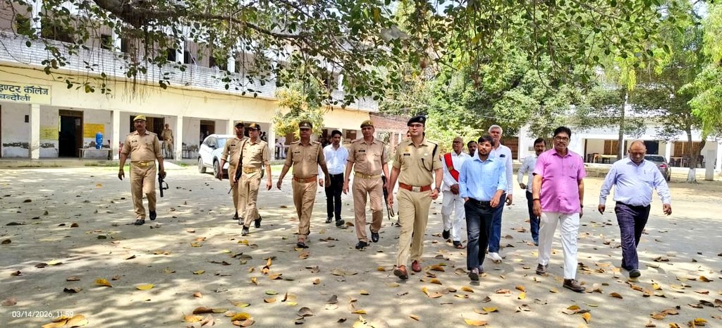 dmchandauli's tweet photo. उ.प्र. पुलिस भर्ती एवं प्रोन्नति बोर्ड,लखनऊ द्वारा उपनिरीक्षक नागरिक पुलिस एवं समकक्ष पदो की सीधी भर्ती के दृष्टिगत जनपद के विभिन्न परीक्षा केंद्रों का निरीक्षण कर परीक्षा को पूर्ण पारदर्शिता,निष्पक्षता एवं शुचितापूर्ण ढंग से सम्पन्न कराने हेतु आवश्यक निर्देश सर्वसम्बन्धित को दिए https://t.co/CNS9PNWllt