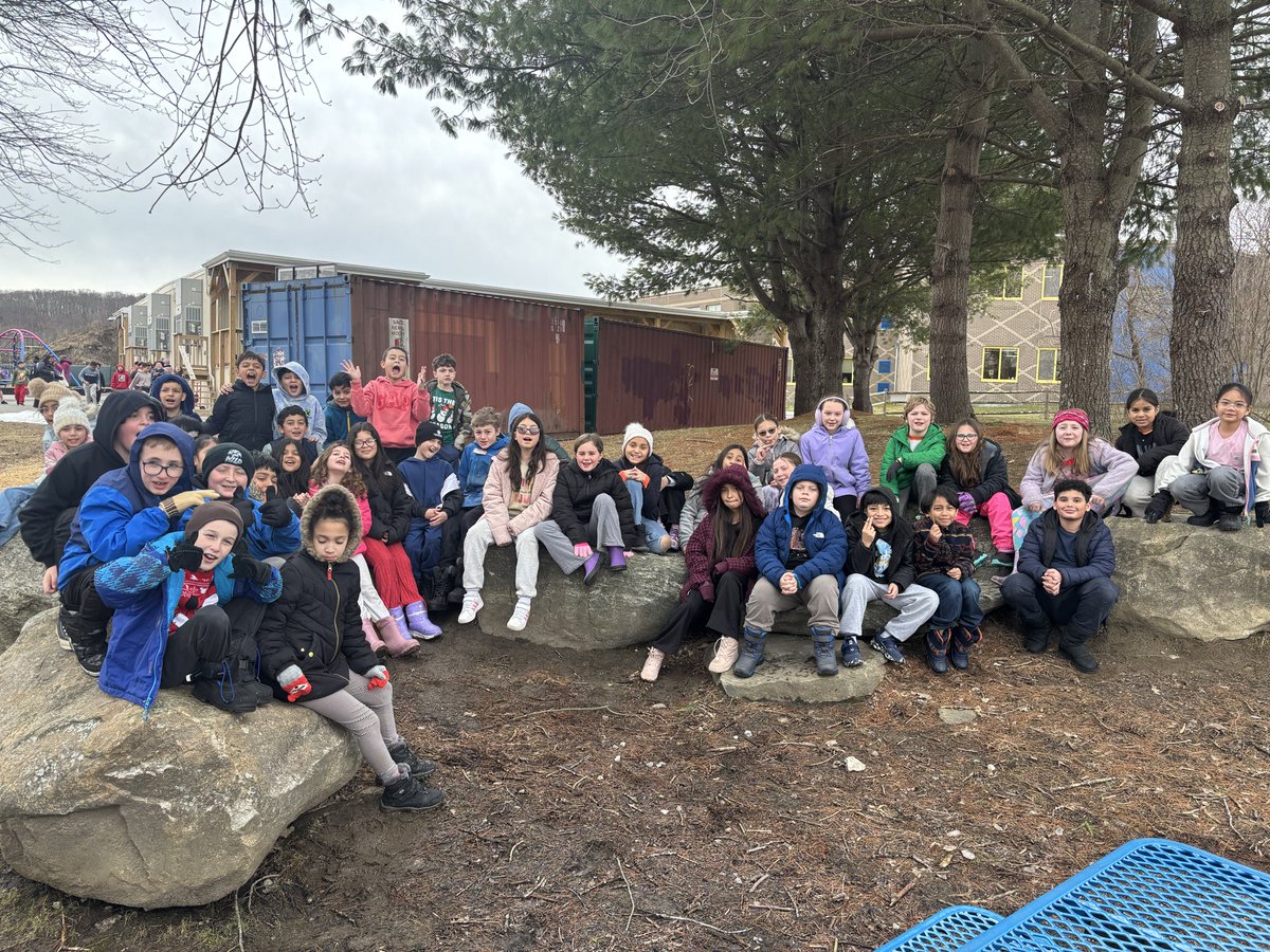 Mrs. Recine tweet media