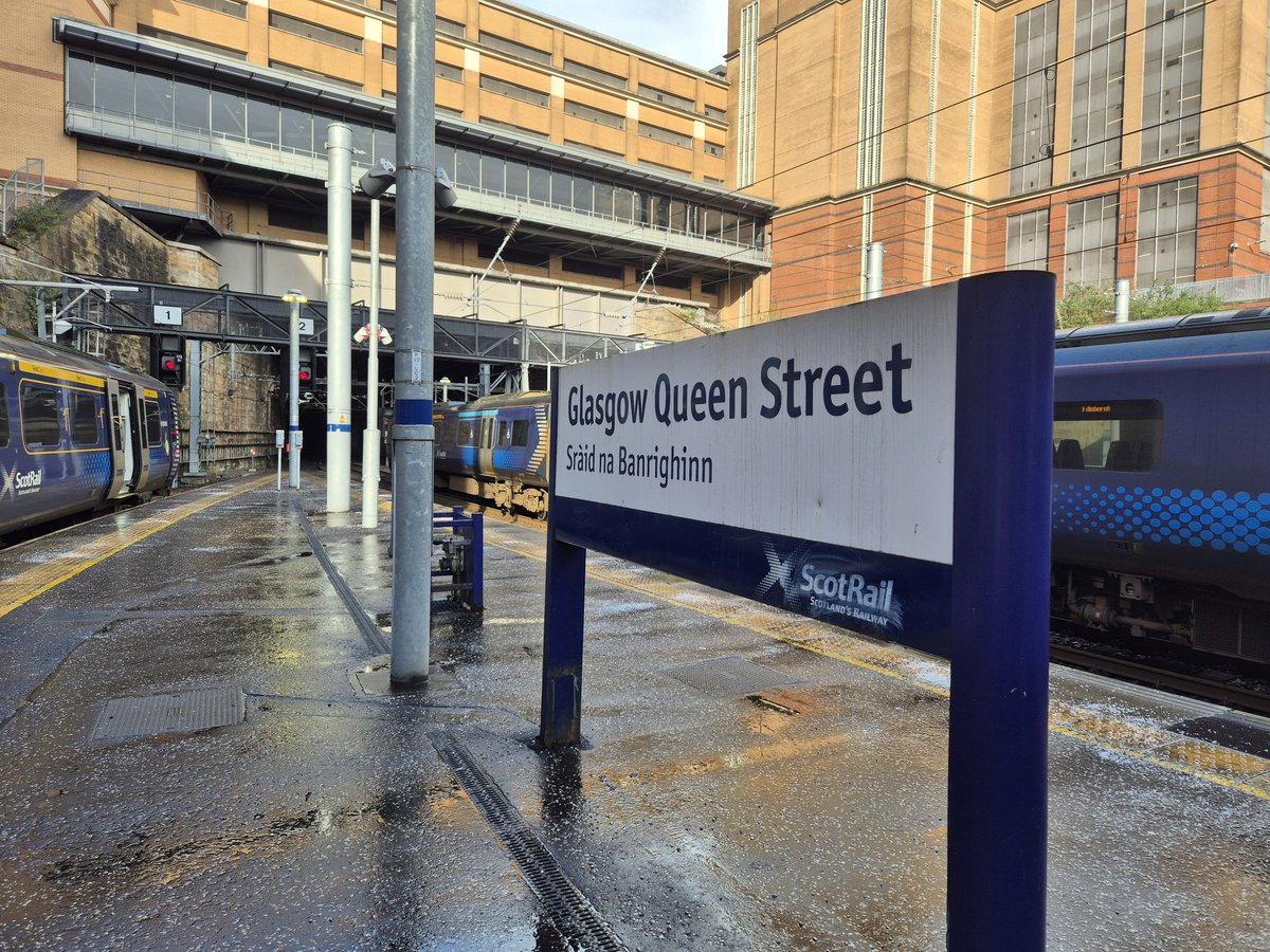 Lewis Bergen ( == Rail == ) tweet media