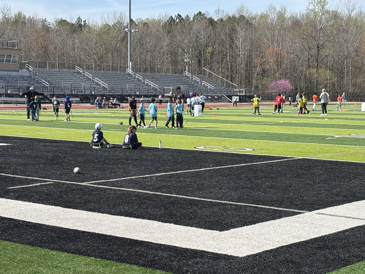 YorkRecruits's tweet photo. FCA Flag Football is rolling strong this morning at the Cougar Den!!  I want to thank the FCA for putting on this great event each Saturday through April.  Special thanks to @NoahNyegaard https://t.co/aIKQ578dCy