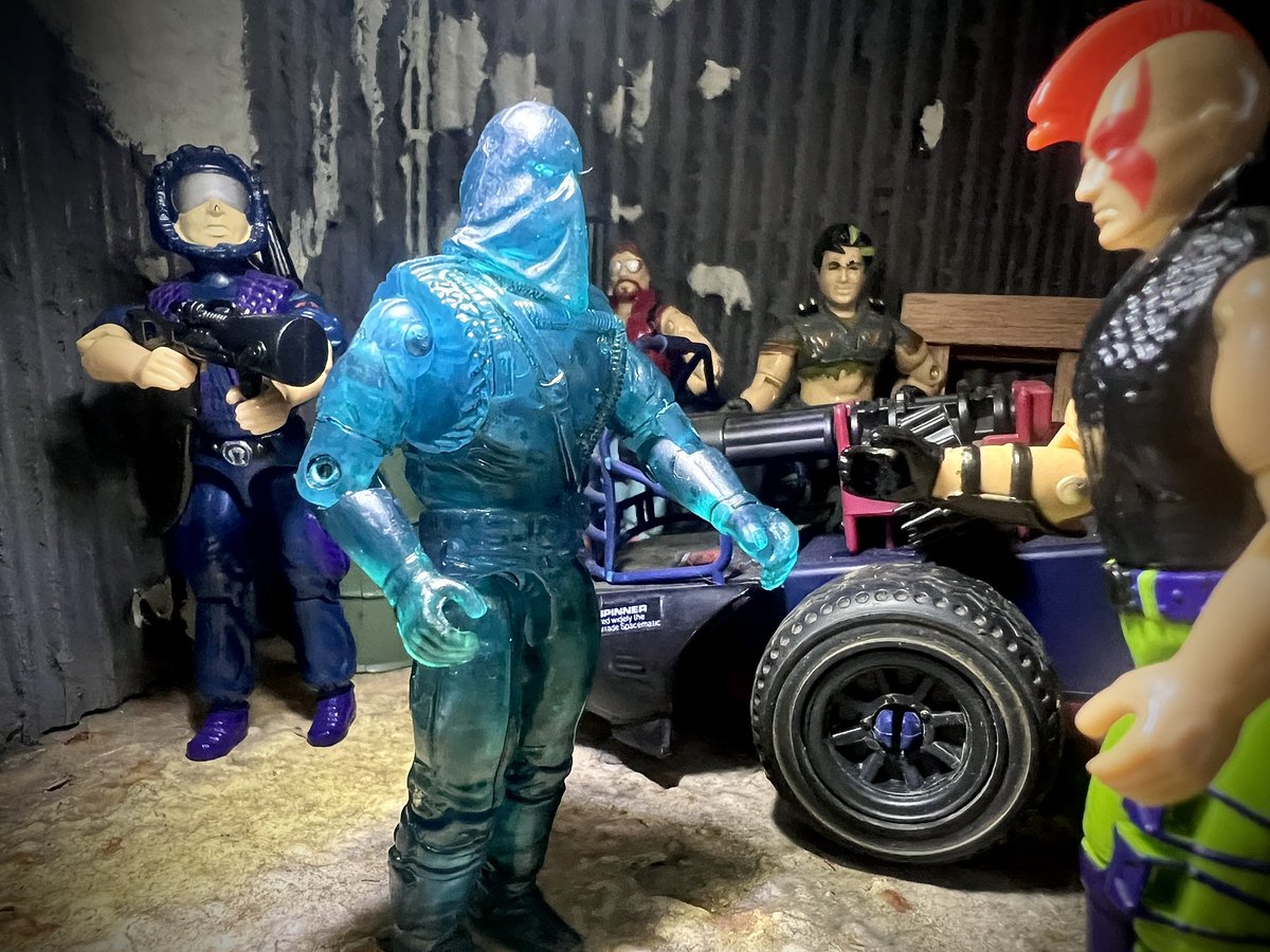 day 437 #joeaday Tele-Viper v1 1985 

Q: What does the Tele-Vipers VS-11 scanner do? Does it listen to transmissions, transmit, is it a camera, or is it a projector? 
A: It does whatever you imagine it does. Have fun. 9/10