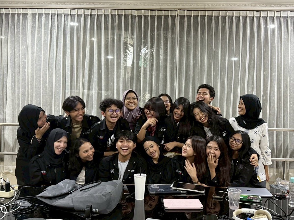 zahrain boleh kiki jg boleh tweet media