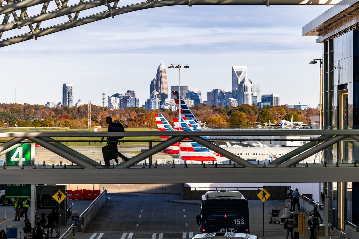CLT Airport tweet media