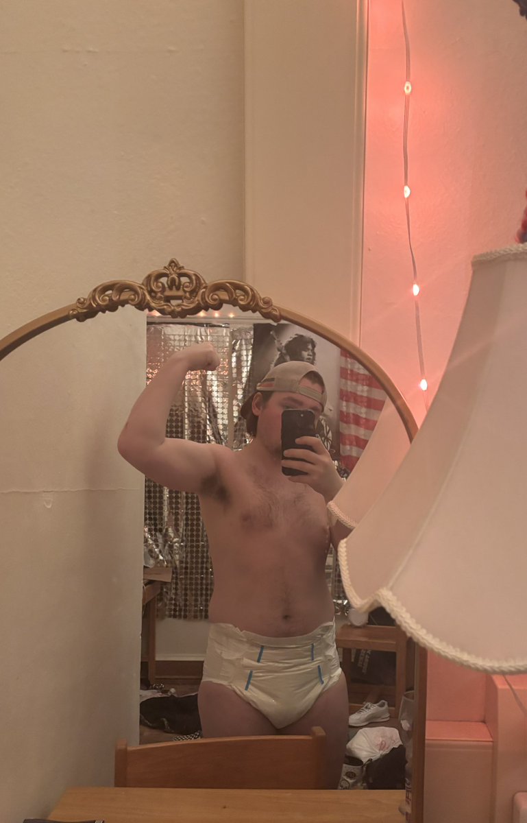 lilcrust tweet media