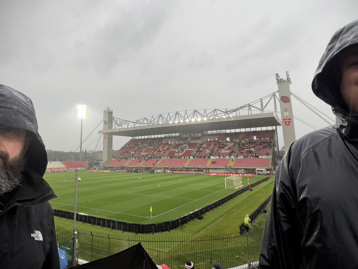 RobbieMTSi tweet media