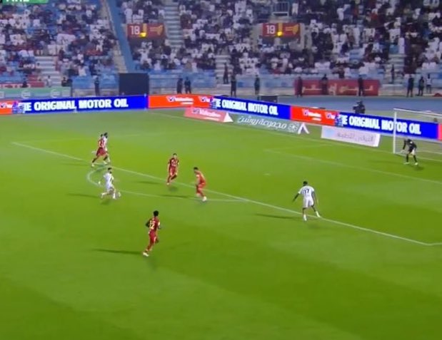 روان tweet media