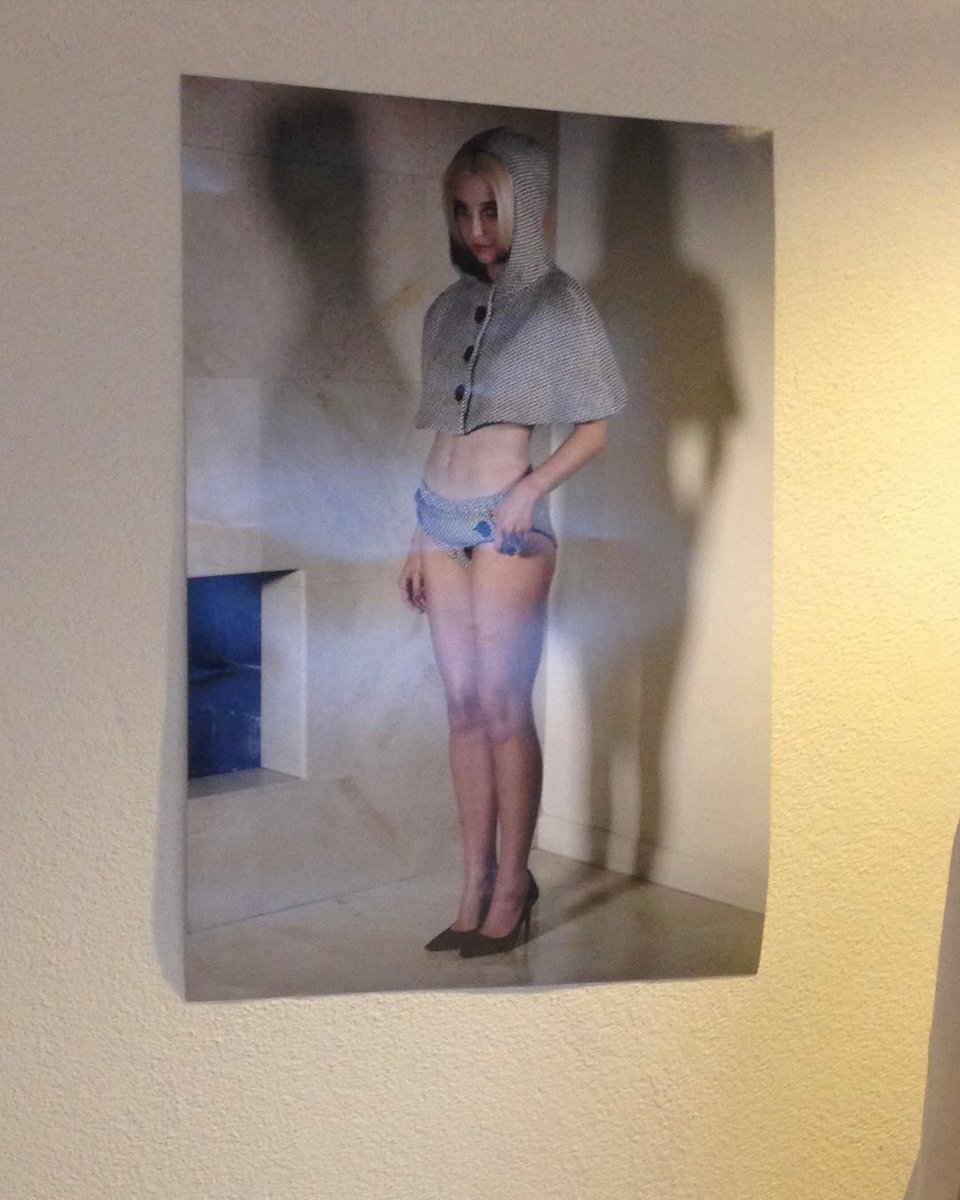 Emma Chamberlain Access tweet media