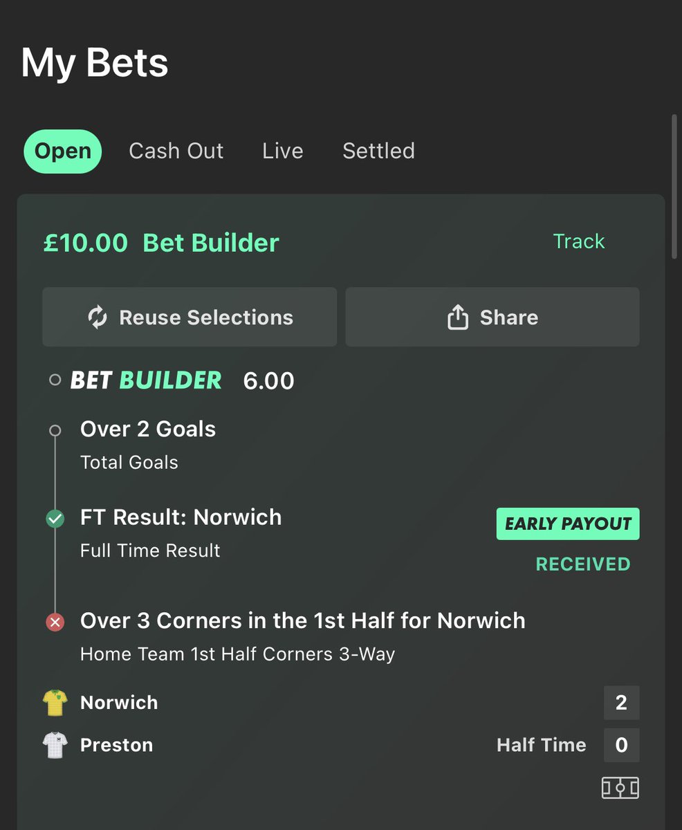 bxrney89's tweet photo. @bet365 been watching the whole game and norwich had 5/6 corners?!😂 daylight robbery - sort it out https://t.co/LxHalwJWWg