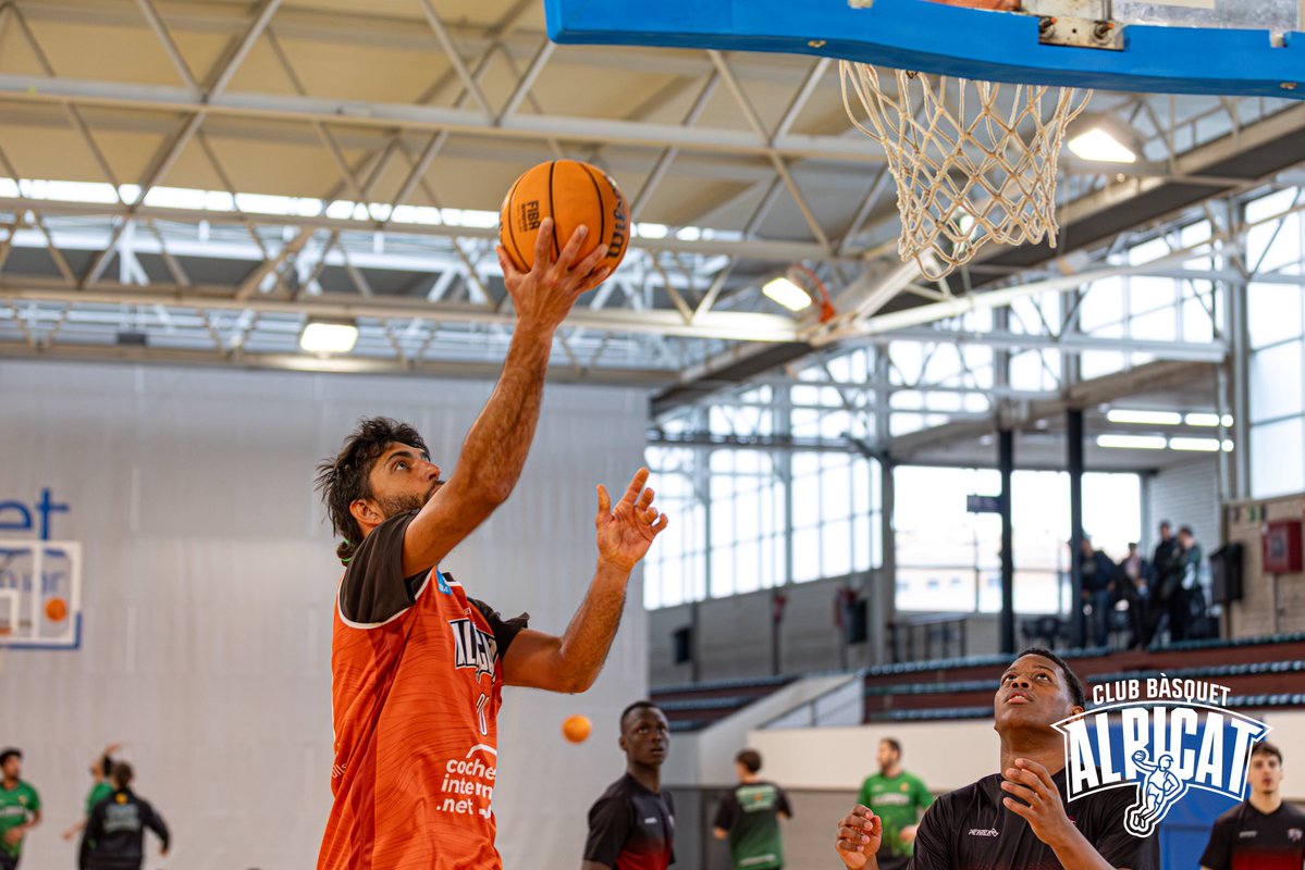 CbAlpicat tweet media