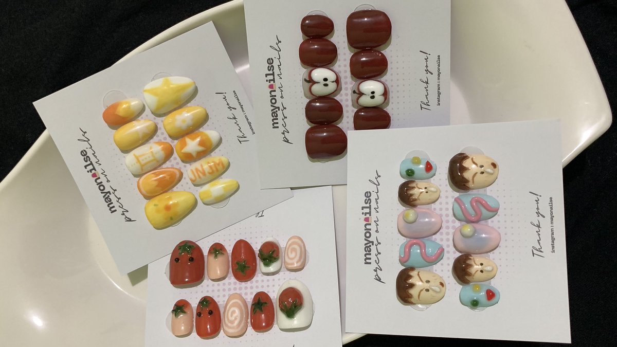 custom press on nails tweet media