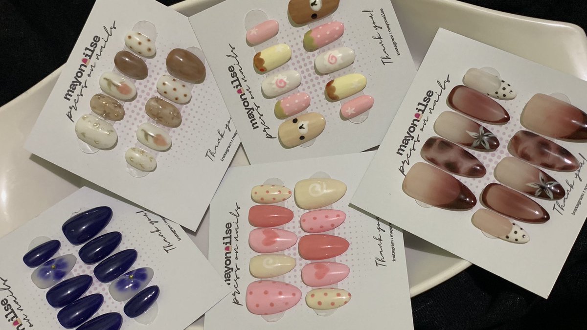 custom press on nails tweet media